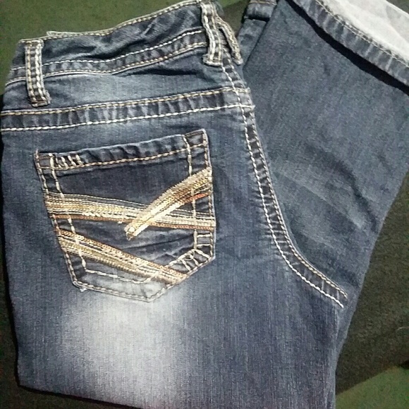 Capris - Picture 1 of 3